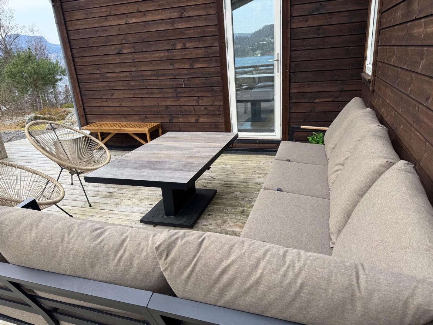 Charming House Located By The Fjord With The Pultpitrock Within Short Distance Villa Jorpeland Exterior photo